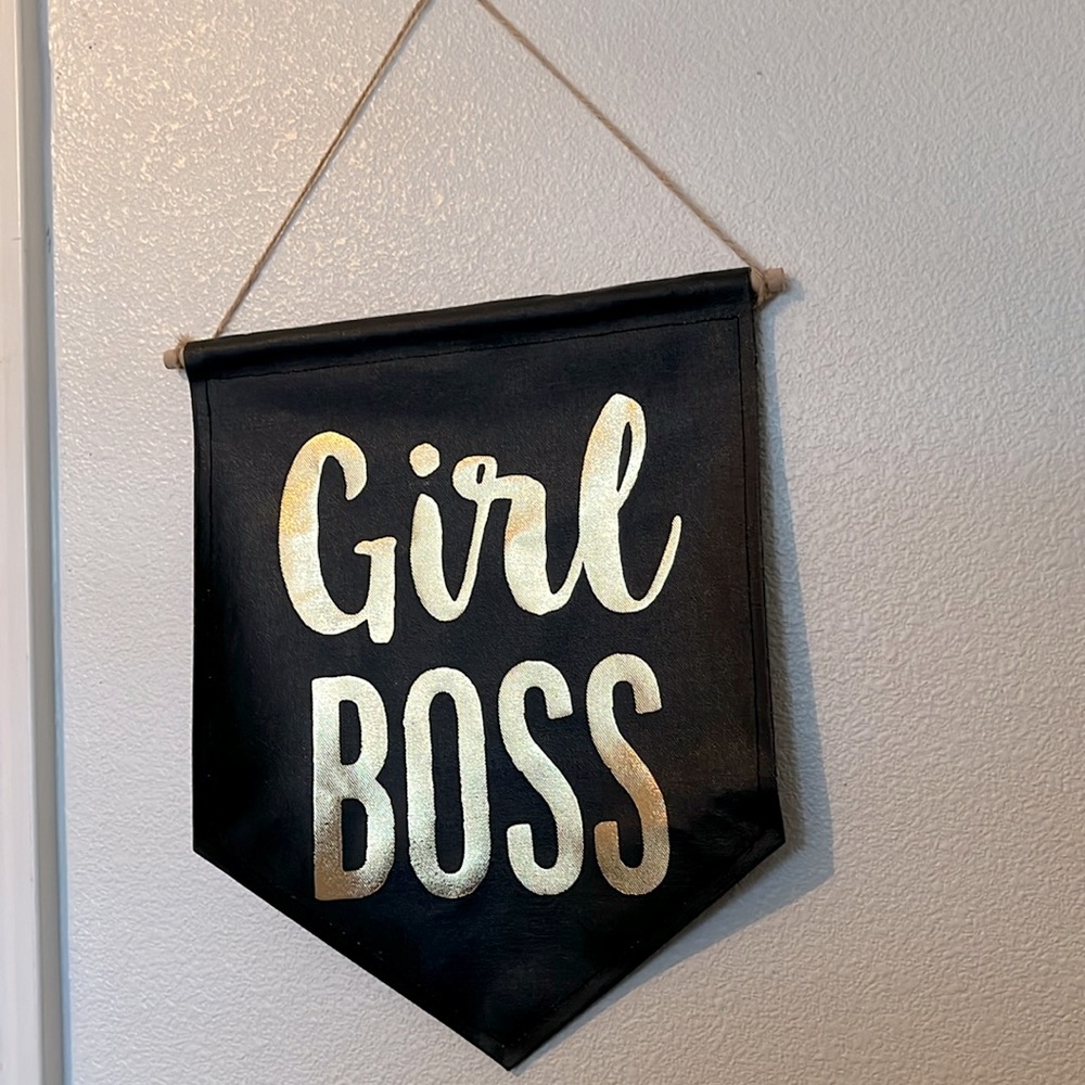 Girl Boss Wall Decor